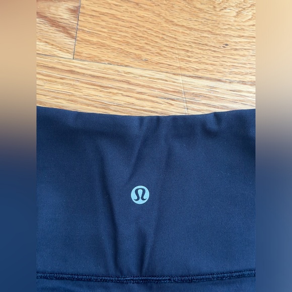 Lululemon Anew Tight - Picture 2 of 6